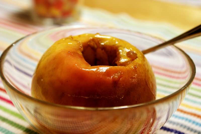 Manzana cocida: un dulce remedio natural